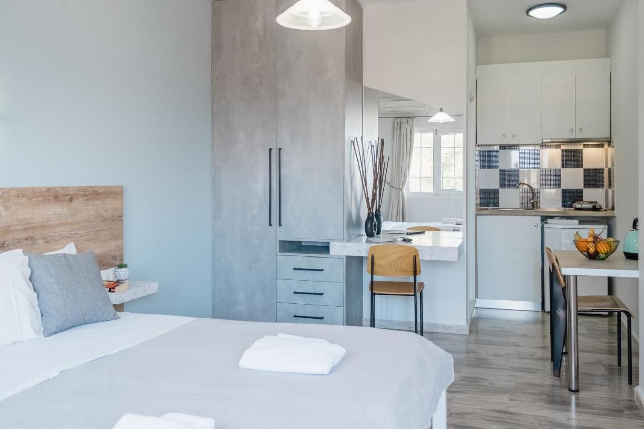 Miramare Apartments Platanias  Bagian luar foto